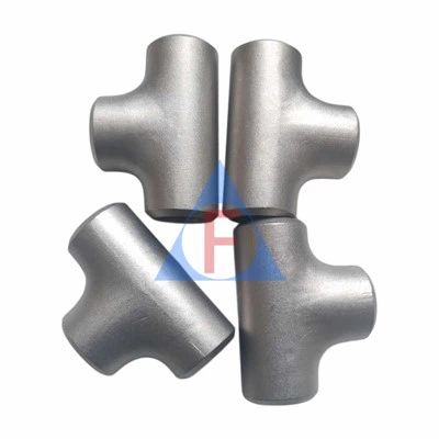 Никелова безшевна равна тениска